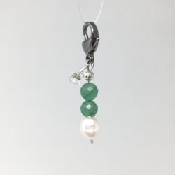 green aventurine, compassionate leadership, crystal charm, pet charm, crystals compassion