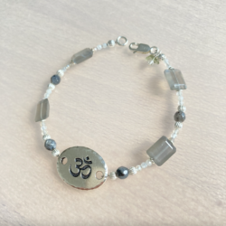 labradorite bracelet, shaman jewelry, psychic jewelry, moonstone labradorite, crystals for clairvoyance